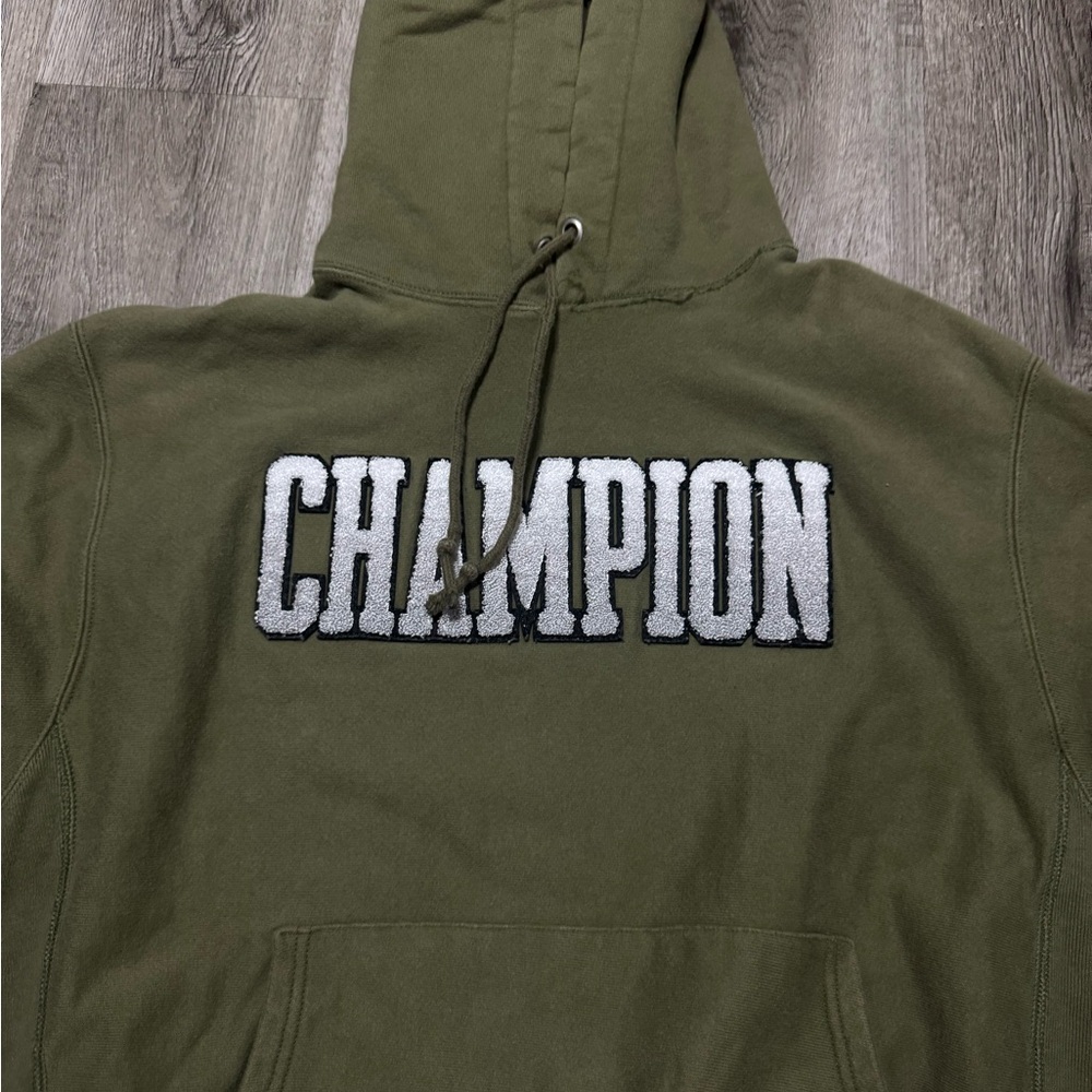 Champion Men’s Hoodie Pullover Sweater Size L Military Green - Picture 3 of 5